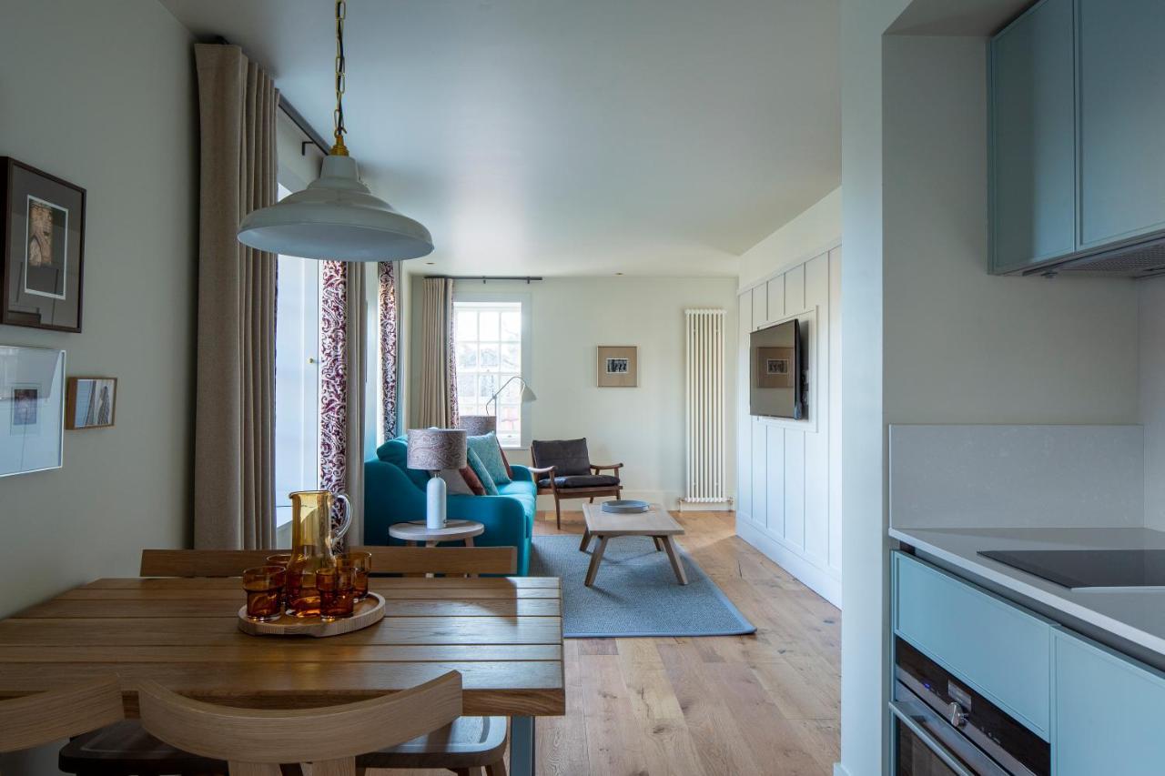 Cheval Abbey Strand Apartments, At Holyrood EDI Kültér fotó
